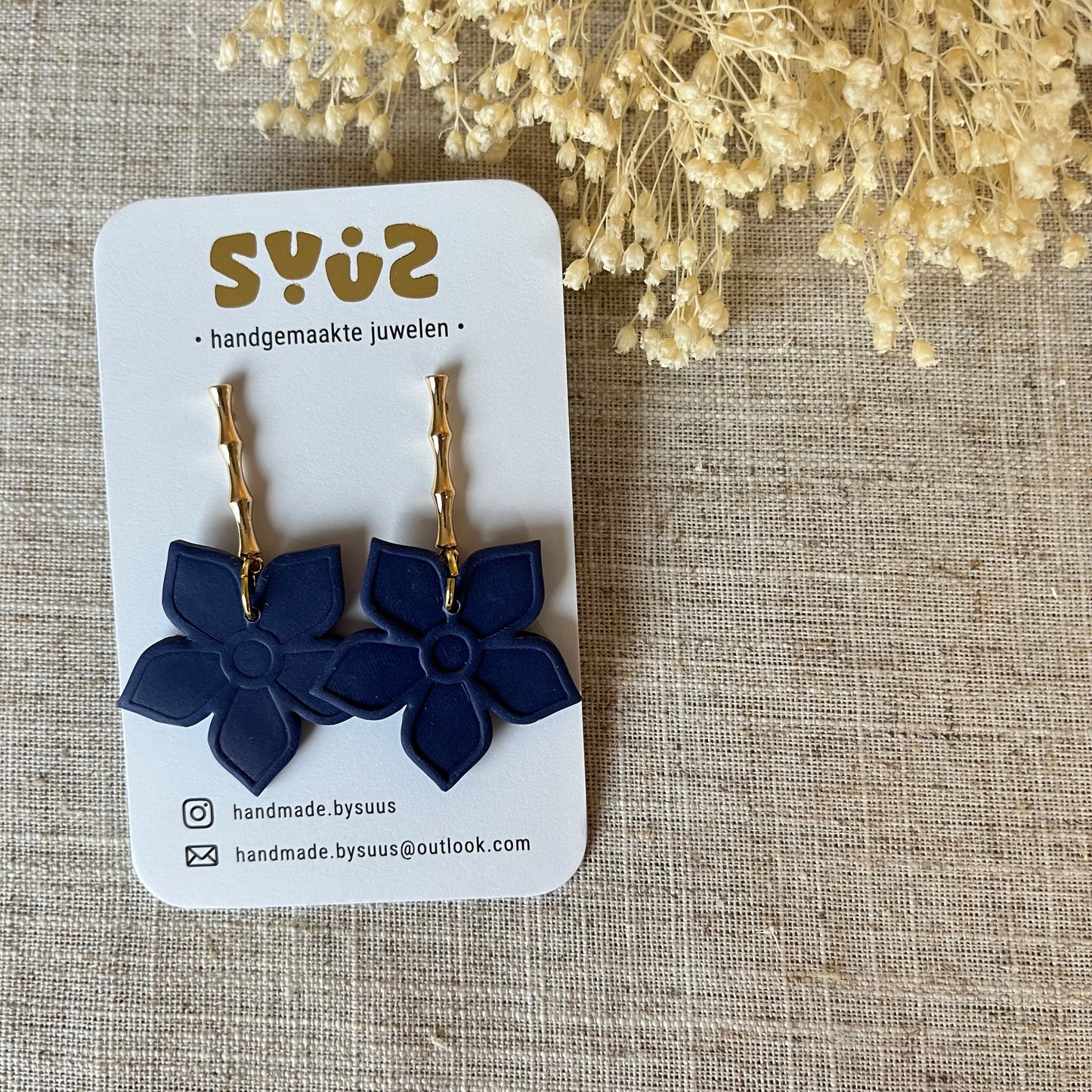 Hangers bloem blauw