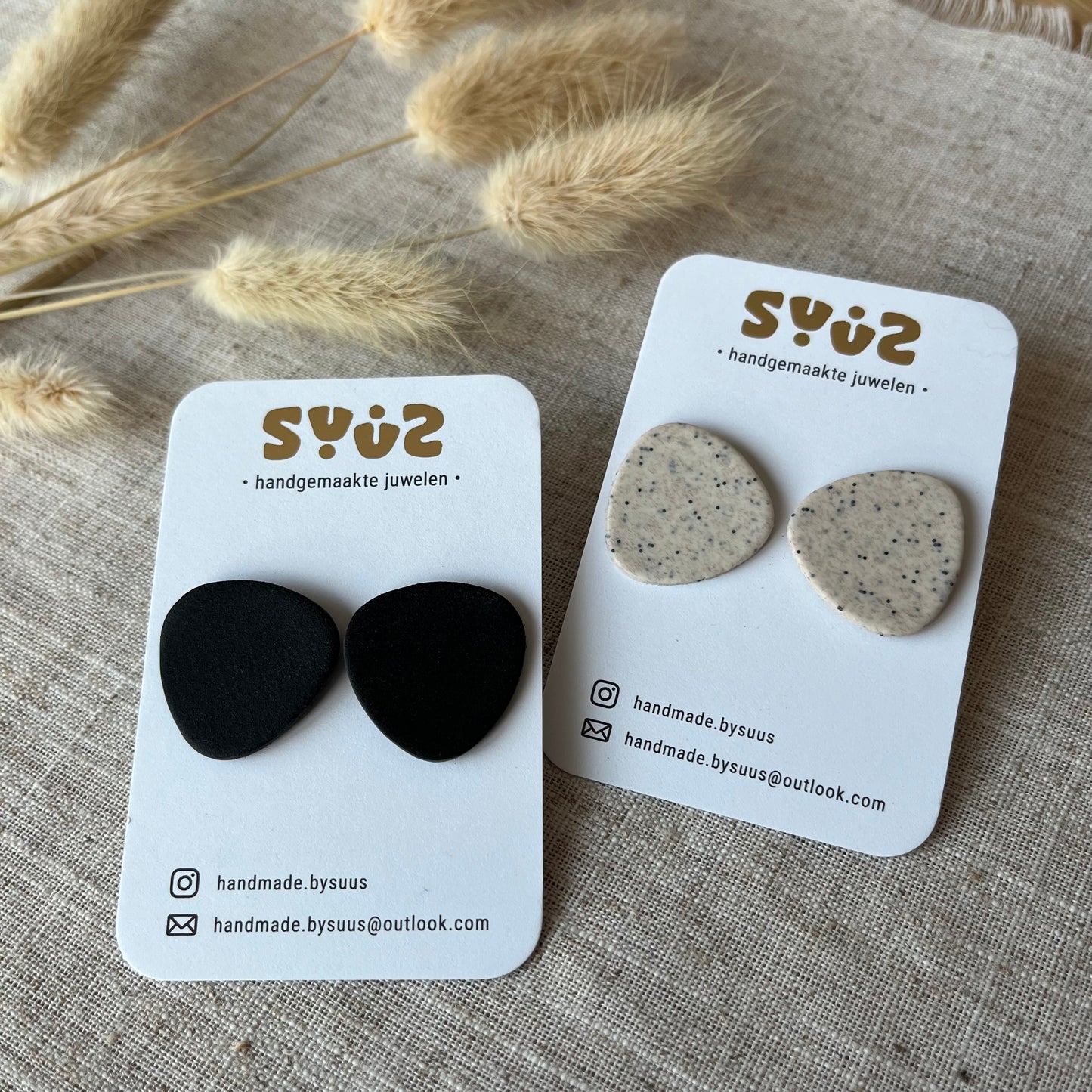 Grote studs zwart