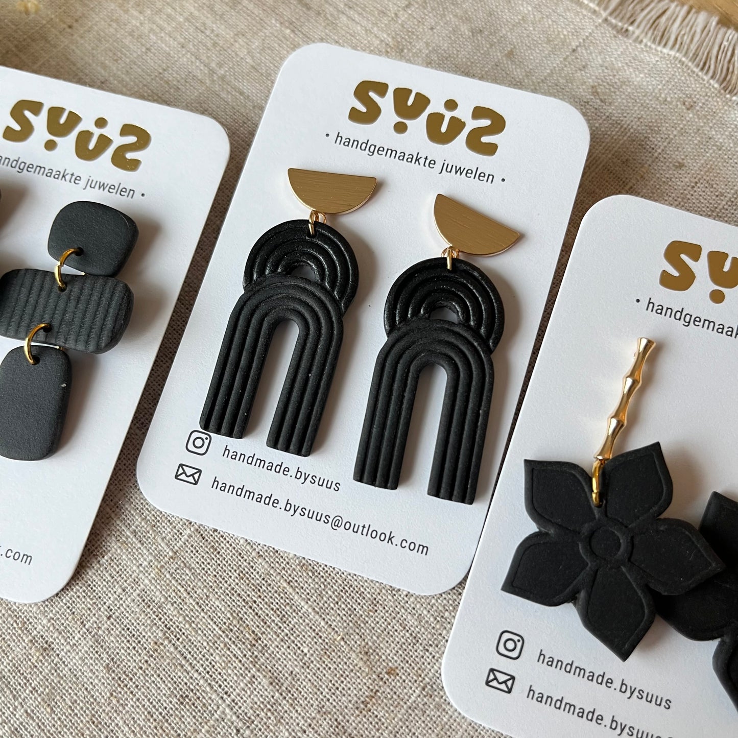 Hangers zwart