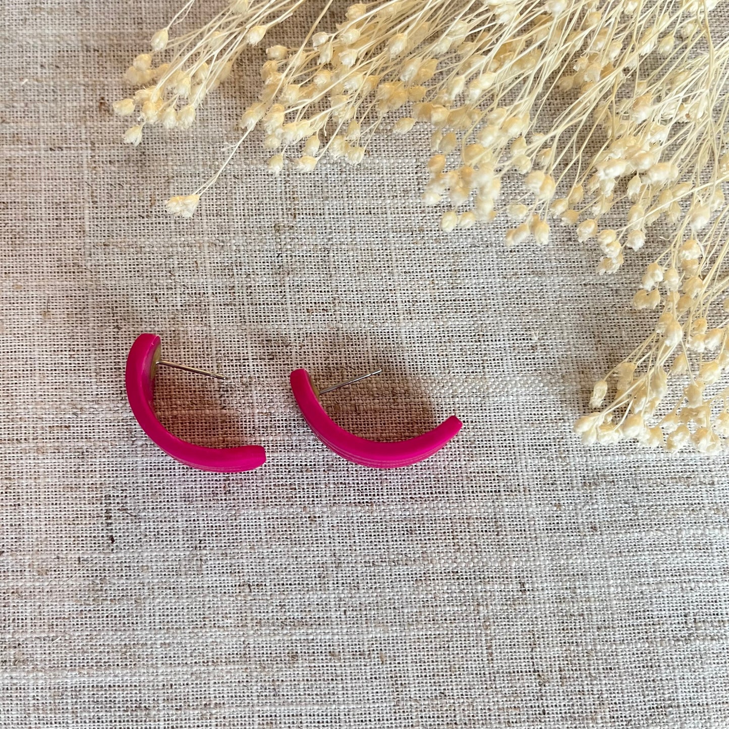 Studs “huggies”