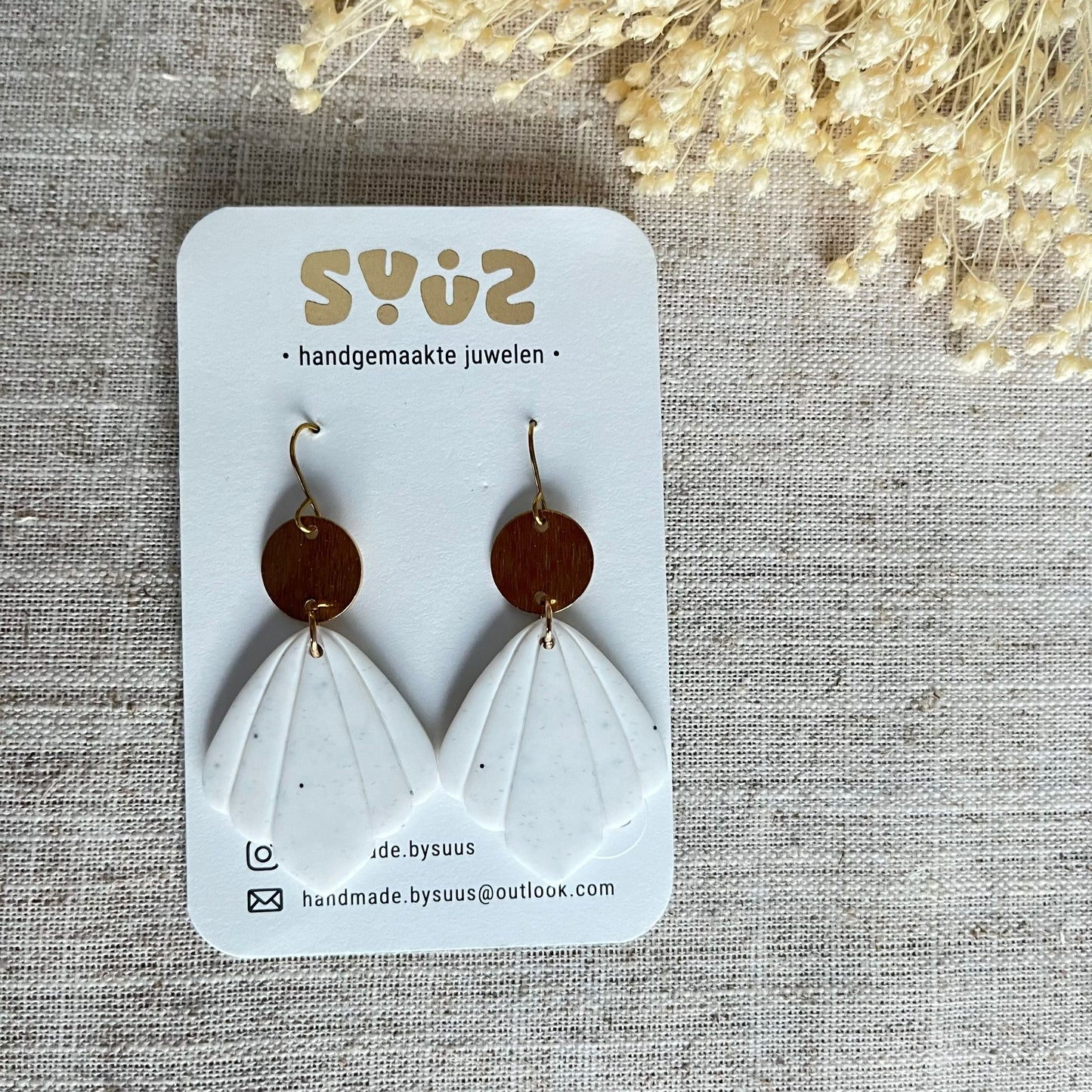 Hangers wit/spikkel